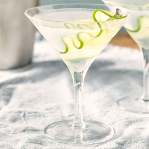 Cucumber Martini med Crystal Head Vodka och Perlino Extra Dry
